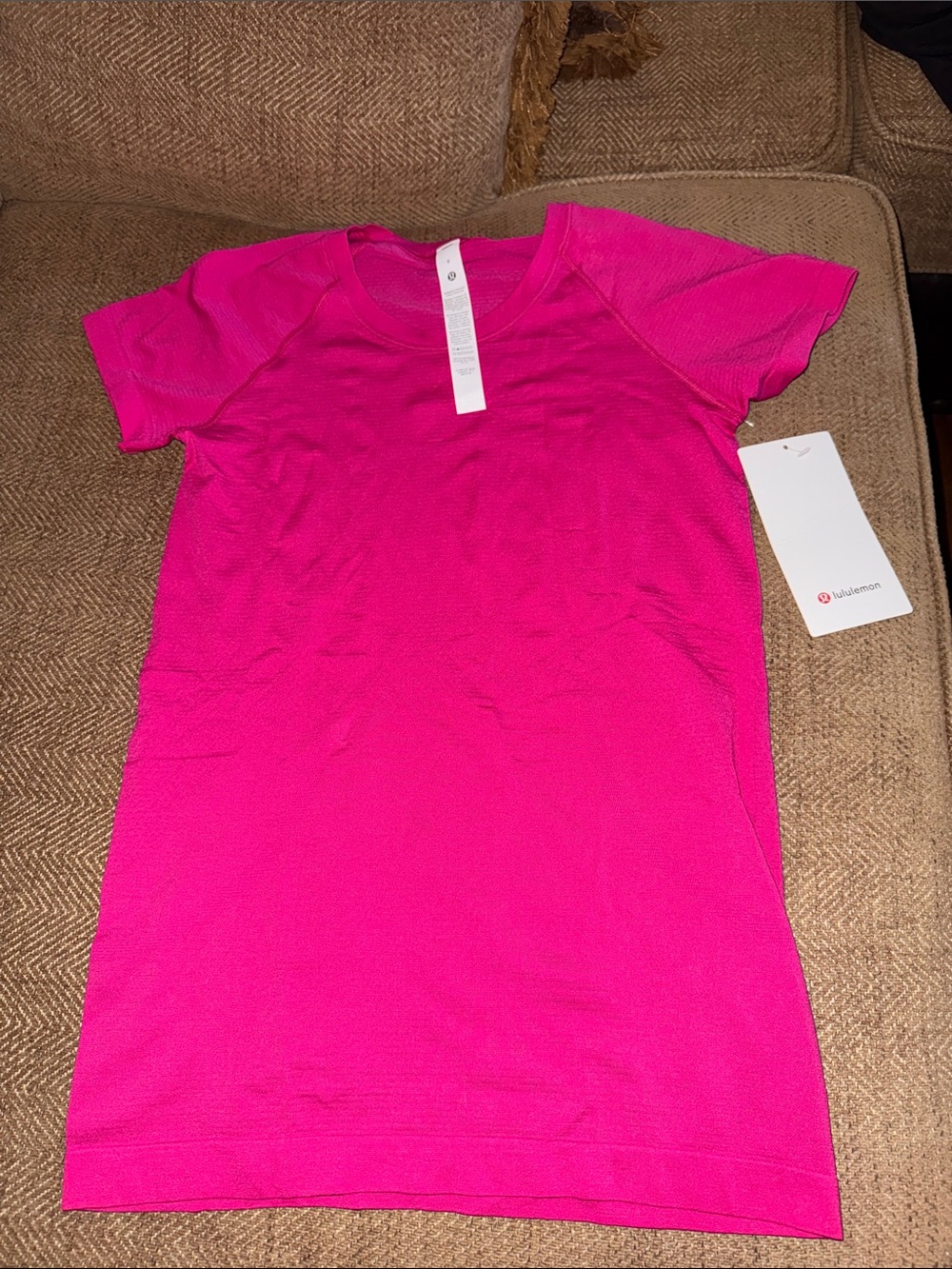 lululemon athletica Hot Pink Short Sleeve Tee